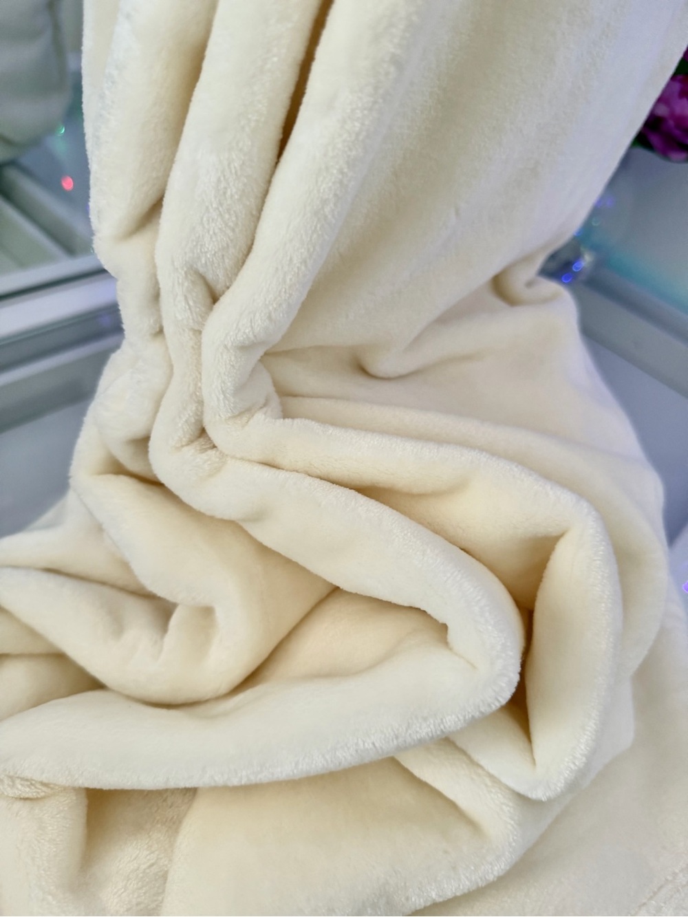 RACHEL ZOE heavy minksoft faux fur soft luxe cream white ivory throw blanket - Picture 4 of 4